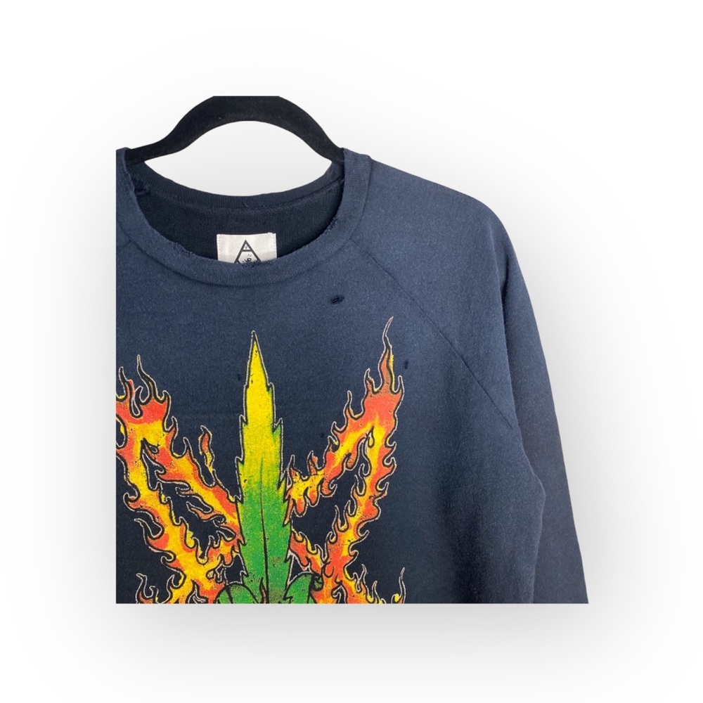HTF: new UNIF ☻ Burn Me Weed Distressed Sweatshirt ☻ Flames ☻︎ Dirty Black ☻︎ M - Picture 10 of 17